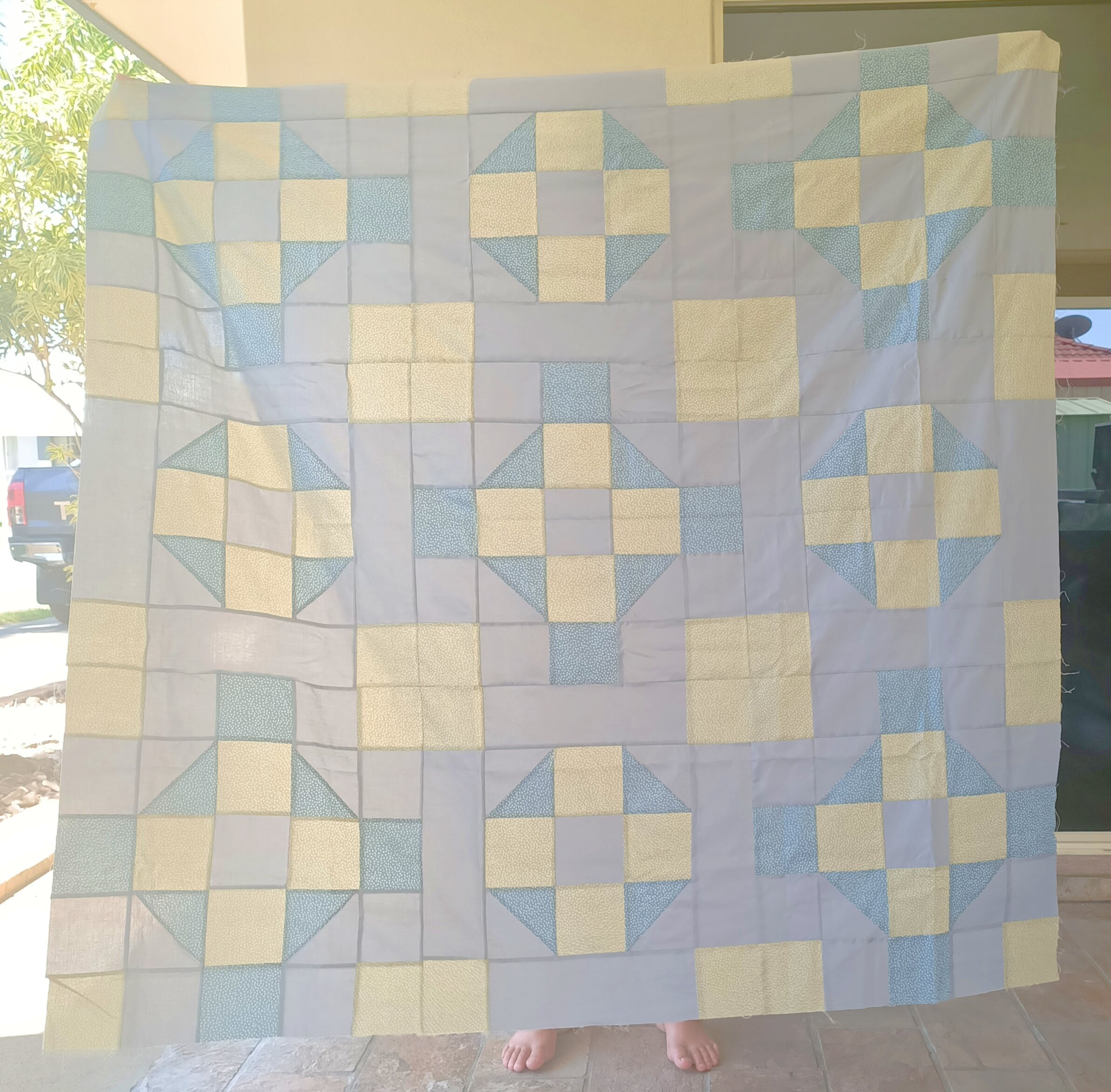 Maker: Lena Price @twoinstitches Lena used subtle colors for a calming effect. She also runs an Australian based fabric shop, so check out her shop if you happen to be based in Australia!